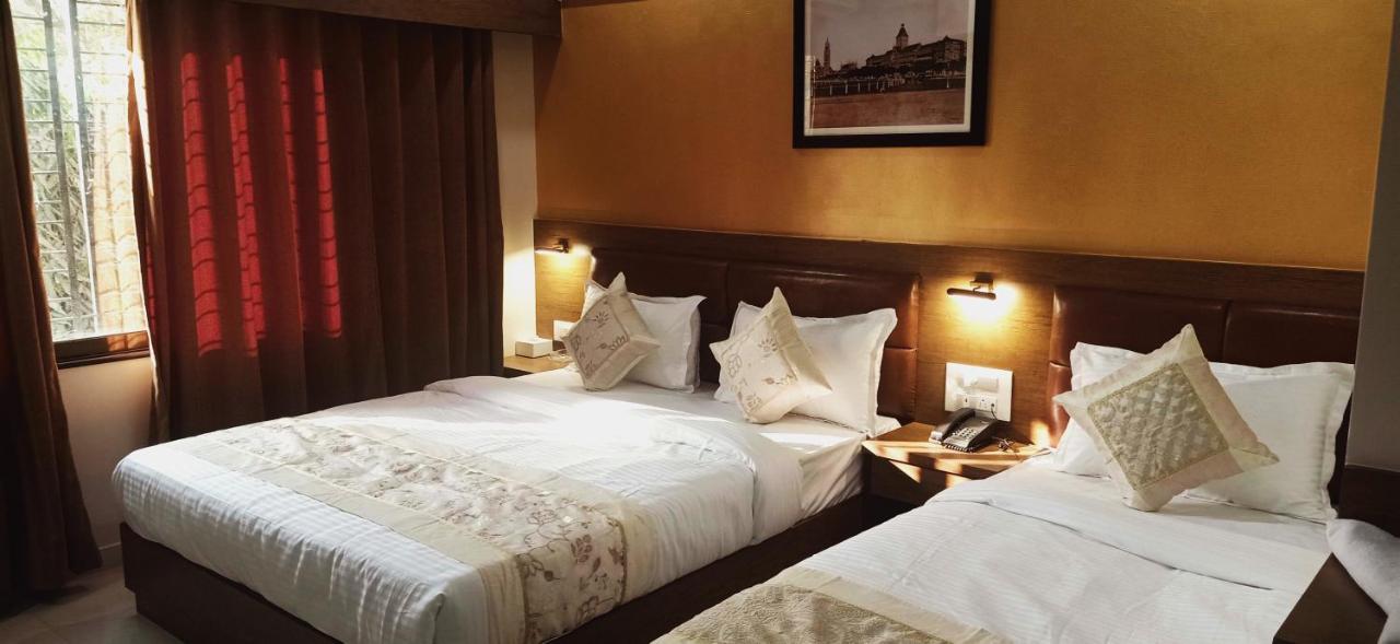 Hotel Crystal Luxury Inn- Bandra Mumbai Ngoại thất bức ảnh